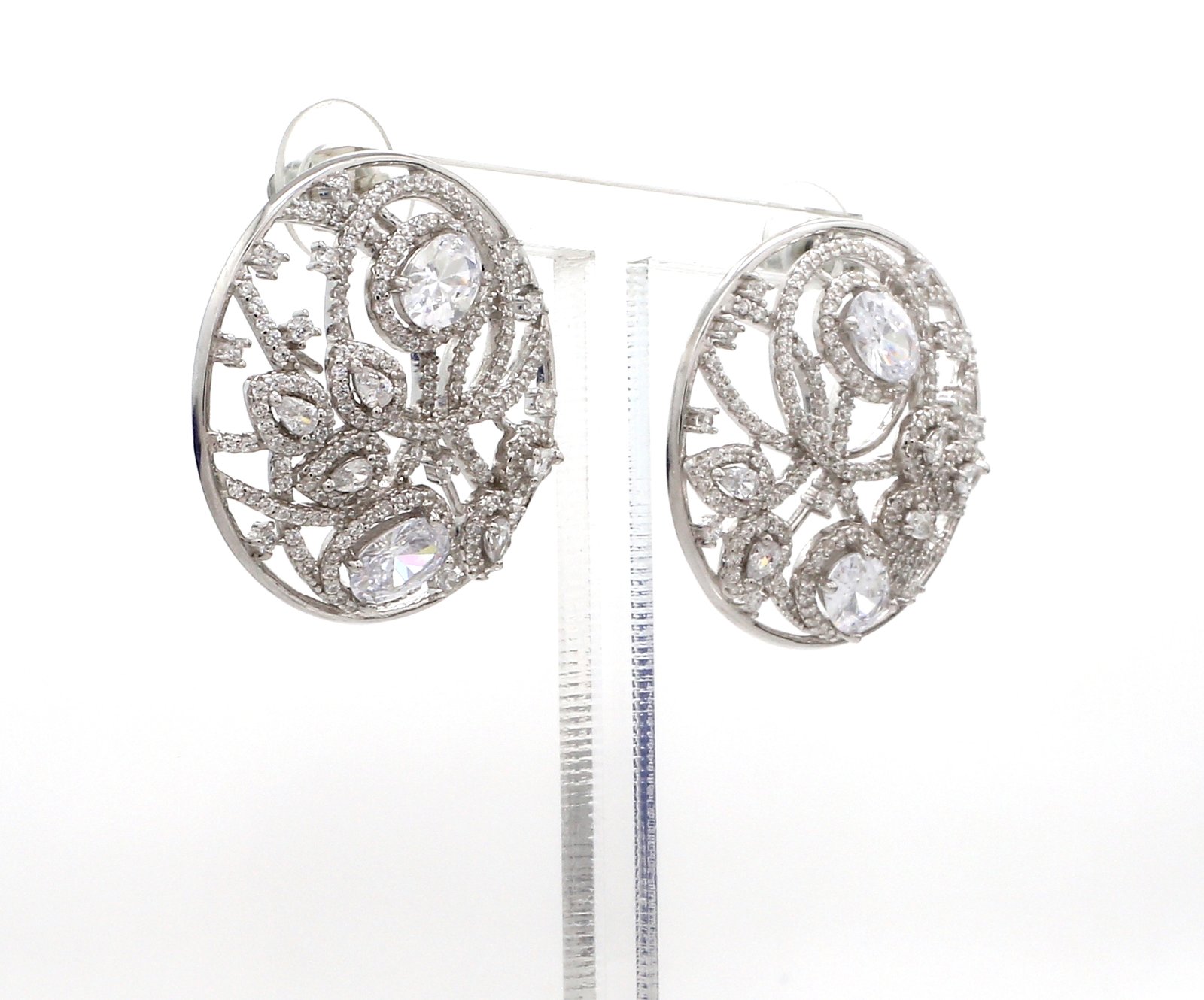 Nirelle Round Crystal Mystery – Elegant Silver Jewellery for Women - Image 3