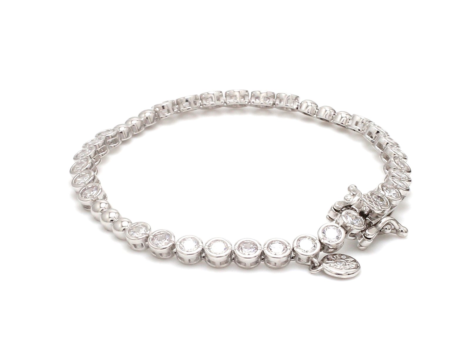 Nirelle White Bezel Glow Bracelet – Elegant Radiance for Every Occasion - Image 3
