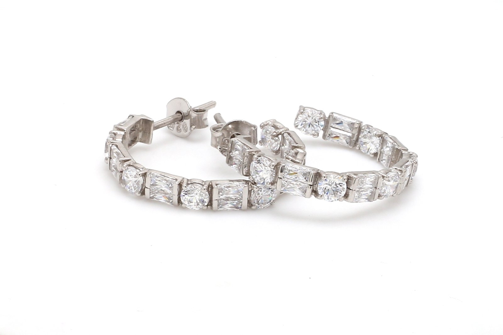 Nirelle Petite Small Hoop Earrings