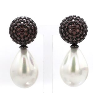 Nirelle Bold And Black Pearls Earrings