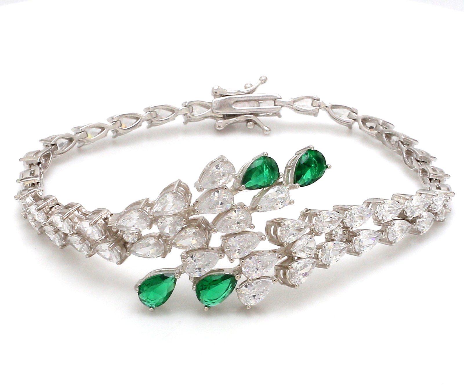 Nirelle Emerald Bloom Bracelet