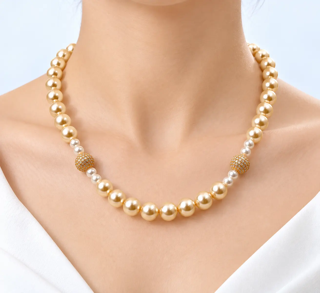 Pearl Grace Maala with 2 Roundels - Image 3