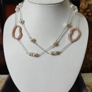 Classy Shell Pearl Necklace